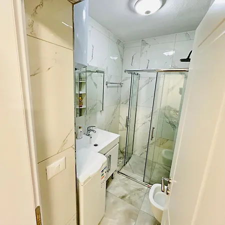 Lit Apartment Tirana